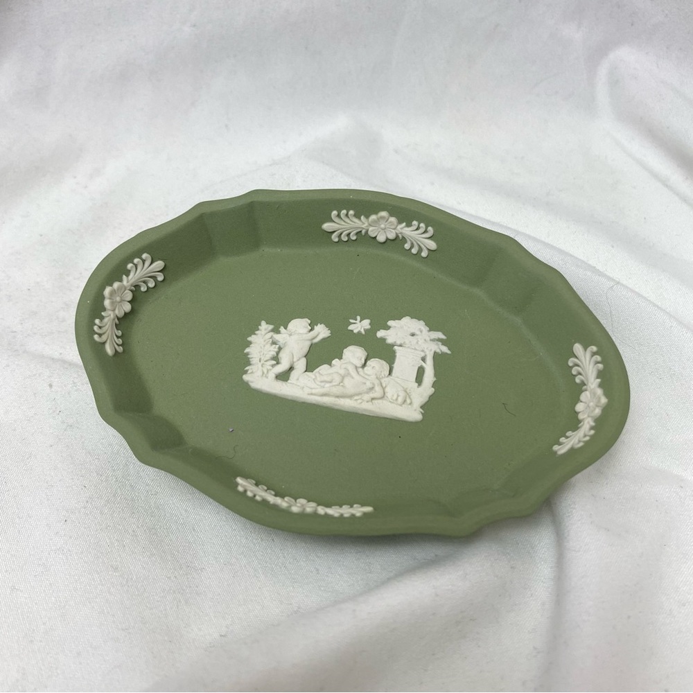 Wedgewood Dish